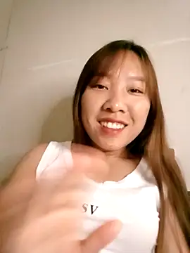 Snapshot of Minsssa20 chatting on April 2026 04:46:01 AM Minsssa20 online show from April 2026 04:46:01 AM