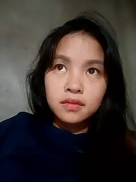 Pretty-haert online show from December 2025 01:16:02 PM