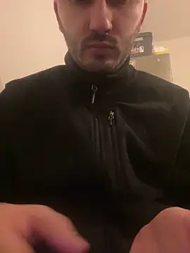 grosqueue3838 online show from December 2025 05:34:02 AM