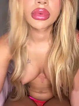 Snapshot of Danielaa_2005 chatting on February 2026 05:10:01 PM Danielaa 2005 online show from February 2026 05:10:01 PM