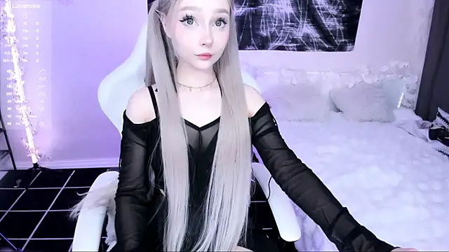 lyric4 online show from June 2026 09:46:01 PM