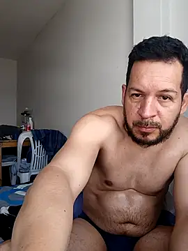 Snapshot of ucas908 chatting on April 2026 03:06:01 PM ucas908 online show from April 2026 03:06:01 PM