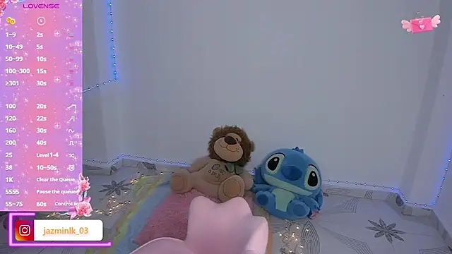 Snapshot of Jazmin_kithana chatting on February 2026 03:15:02 AM Jazmin kithana online show from February 2026 03:15:02 AM