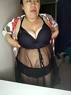 Snapshot of pamela_08 chatting on December 2025 08:17:01 PM pamela 08 online show from December 2025 08:17:01 PM