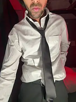 fitboy xxx online show from April 2026 07:33:02 PM