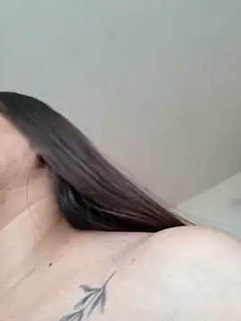 Snapshot of adele_69 chatting on December 2025 05:08:02 PM adele 69 online show from December 2025 05:08:02 PM