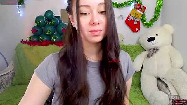 Snapshot of AlinaEleven chatting on January 2026 10:59:02 PM AlinaEleven online show from January 2026 10:59:02 PM