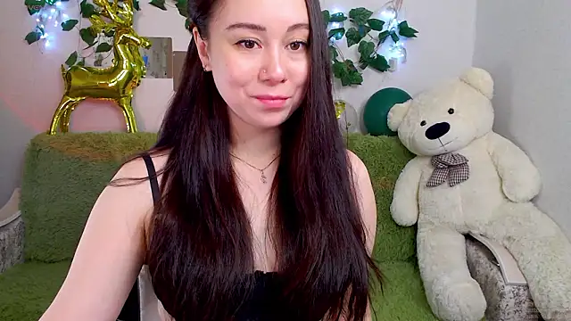 Snapshot of AlinaEleven chatting on February 2026 11:58:02 PM AlinaEleven online show from February 2026 11:58:02 PM