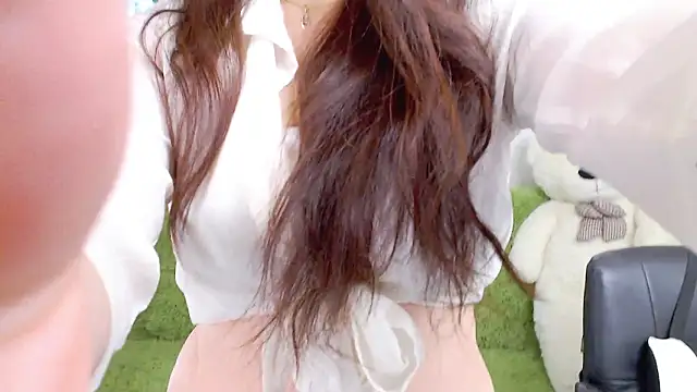 Snapshot of AlinaEleven chatting on February 2026 10:58:01 PM AlinaEleven online show from February 2026 10:58:01 PM