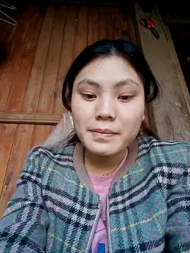 Snapshot of Hilary-123 chatting on December 2025 02:30:02 AM Hilary-123 online show from December 2025 02:30:02 AM