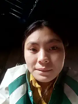 Snapshot of Hilary-123 chatting on January 2026 01:08:02 AM Hilary-123 online show from January 2026 01:08:02 AM