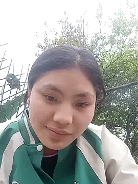 Snapshot of Hilary-123 chatting on February 2026 01:39:02 AM Hilary-123 online show from February 2026 01:39:02 AM