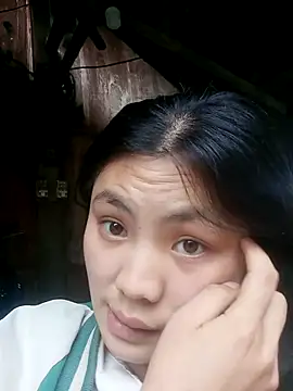 Snapshot of Hilary-123 chatting on February 2026 01:36:02 AM Hilary-123 online show from February 2026 01:36:02 AM