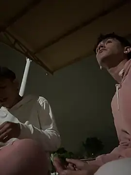 Latin boys79 online show from December 2025 05:57:01 AM