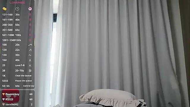 Snapshot of Cheri99 chatting on January 2026 01:32:01 AM Cheri99 online show from January 2026 01:32:01 AM