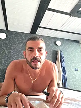 Snapshot of Cicciolino_23 chatting on June 2026 12:19:01 PM Cicciolino 23 online show from June 2026 12:19:01 PM
