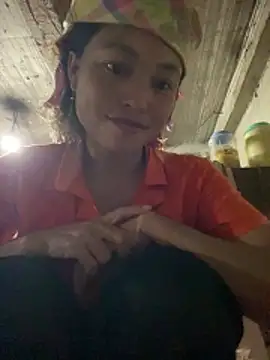 Lilik2 online show from December 2025 03:06:01 PM