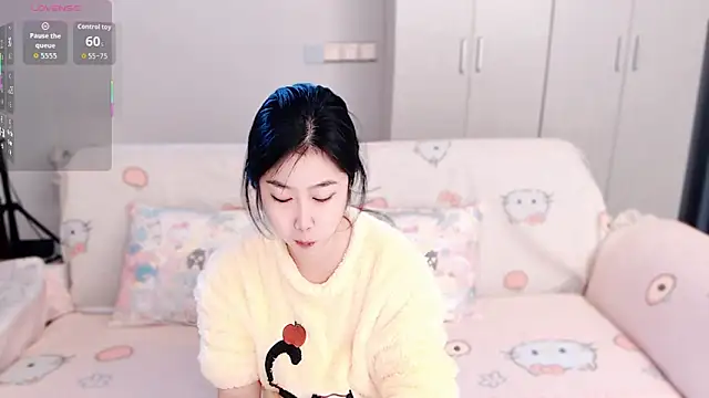 Snapshot of Camila-888 chatting on December 2025 04:36:01 PM Camila-888 online show from December 2025 04:36:01 PM