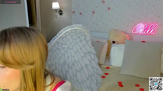 Snapshot of Victori_Fox chatting on February 2026 12:51:02 AM Victori Fox online show from February 2026 12:51:02 AM