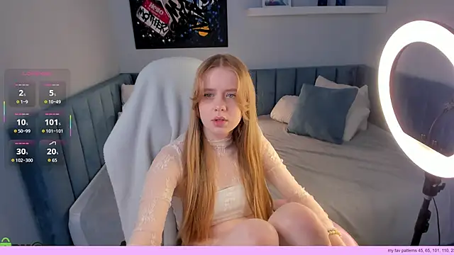 Victori Fox online show from May 2026 11:43:02 PM