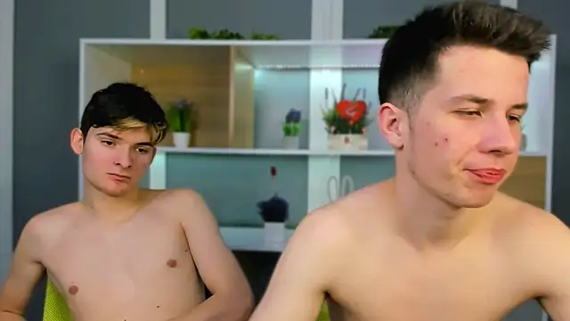 Snapshot of leo_valor chatting on February 2026 08:07:01 PM leo valor online show from February 2026 08:07:01 PM