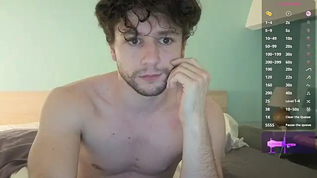 Snapshot of EvanIz101 chatting on January 2026 11:51:01 PM EvanIz101 online show from January 2026 11:51:01 PM