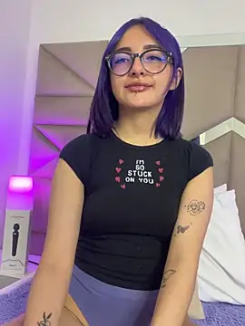 Snapshot of Dreammy_Kitty chatting on February 2026 02:58:01 PM Dreammy Kitty online show from February 2026 02:58:01 PM