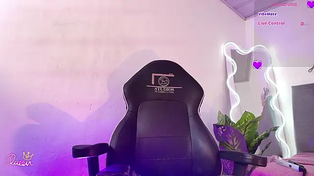 Snapshot of CHEERRY_TAY1 chatting on February 2026 11:50:01 AM CHEERRY TAY1 online show from February 2026 11:50:01 AM