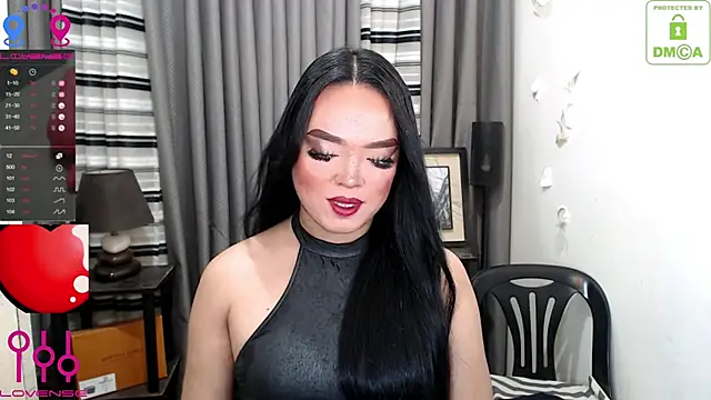 Fantacyloverr online show from May 2026 01:44:02 AM