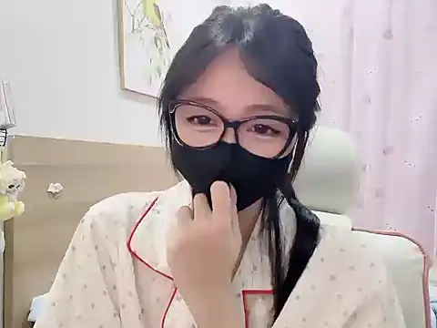 Snapshot of Yuyu-baobei chatting on January 2026 05:28:02 PM Yuyu-baobei online show from January 2026 05:28:02 PM