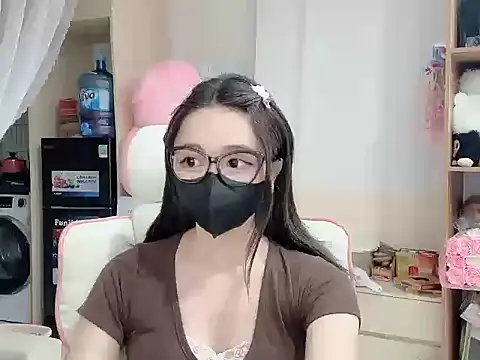 Yuyu-baobei online show from April 2026 10:01:02 PM