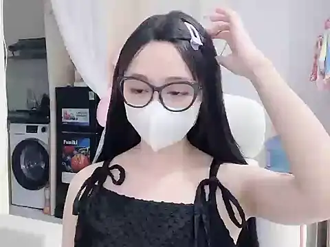 Yuyu-baobei online show from May 2026 03:06:02 PM