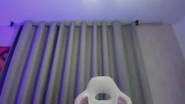 Snapshot of Miss_dare chatting on February 2026 10:20:02 AM Miss dare online show from February 2026 10:20:02 AM