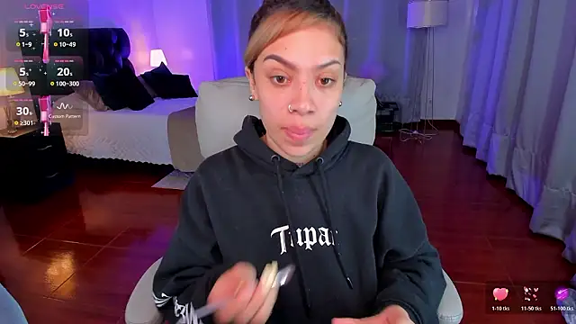 Snapshot of Zara_Wolf_ chatting on February 2026 11:16:01 AM Zara Wolf online show from February 2026 11:16:01 AM