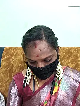 Tamil Pallavi online show from April 2026 04:27:02 PM