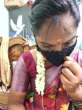 Tamil Pallavi online show from June 2026 04:22:02 AM