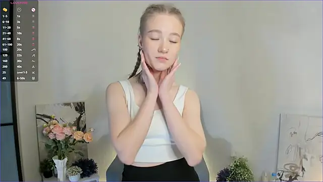 Snapshot of MaireLanda chatting on January 2026 05:23:01 AM MaireLanda online show from January 2026 05:23:01 AM