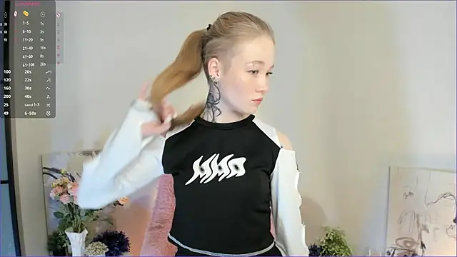 Snapshot of MaireLanda chatting on January 2026 04:05:02 AM MaireLanda online show from January 2026 04:05:02 AM