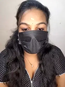 Snapshot of Tamil_Shara chatting on February 2026 04:44:02 PM Tamil Shara online show from February 2026 04:44:02 PM