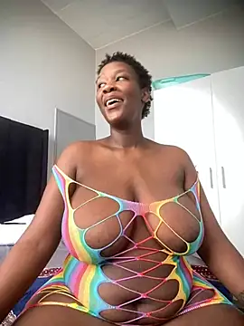 GiantClithpee online show from March 2025 07:19:01 AM