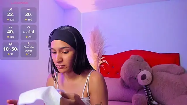 Samantha luv  online show from May 2026 05:36:02 AM