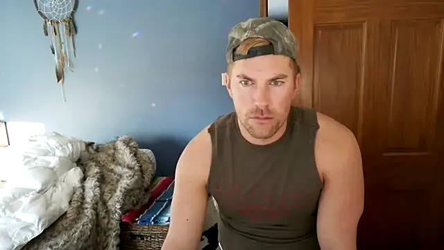 Snapshot of SpunRedneck chatting on February 2026 02:44:02 PM SpunRedneck online show from February 2026 02:44:02 PM