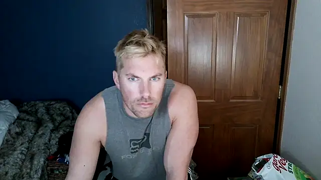 Snapshot of SpunRedneck chatting on February 2026 12:01:01 AM SpunRedneck online show from February 2026 12:01:01 AM