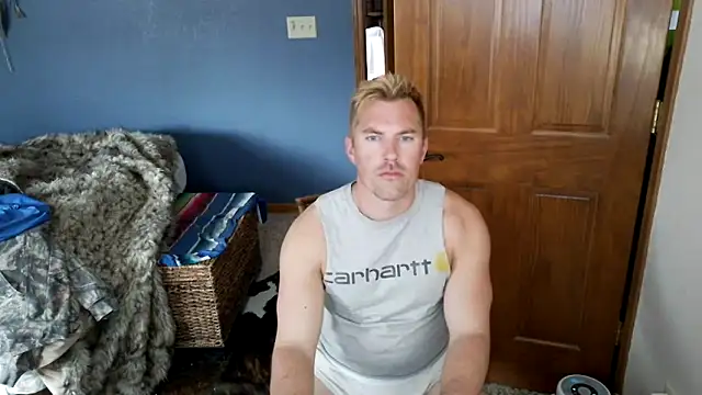 Snapshot of SpunRedneck chatting on March 2026 04:46:01 PM SpunRedneck online show from March 2026 04:46:01 PM