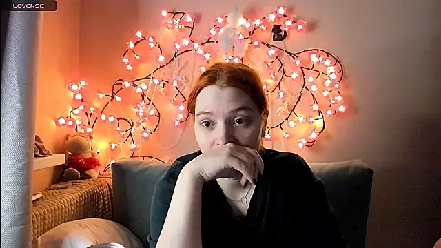 Ungoliant Kiss online show from June 2026 08:00:01 PM