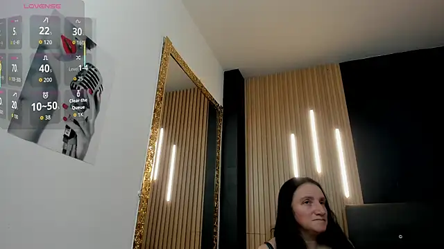 Snapshot of Andre_cloefoxx_ chatting on December 2025 03:13:01 AM Andre cloefoxx online show from December 2025 03:13:01 AM