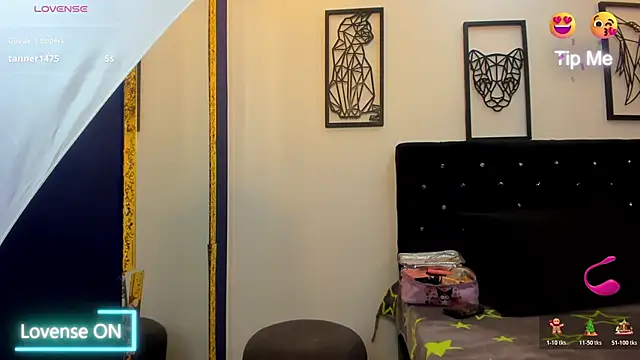 Snapshot of Andre_cloefoxx_ chatting on December 2025 01:18:02 PM Andre cloefoxx online show from December 2025 01:18:02 PM