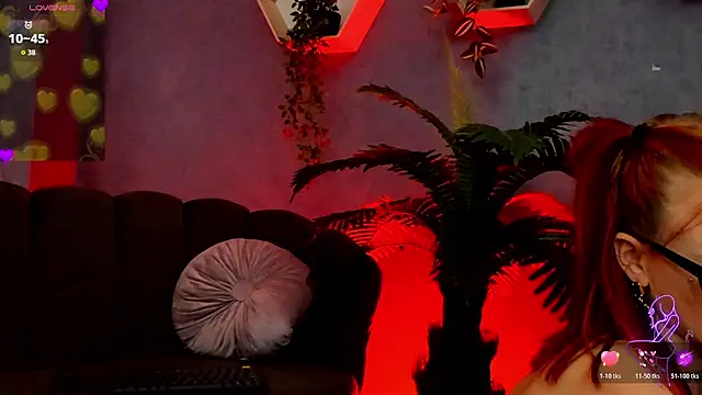 Snapshot of amy_rider chatting on February 2026 08:06:01 PM amy rider online show from February 2026 08:06:01 PM