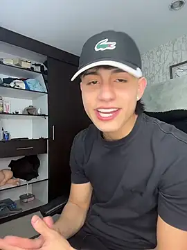 Snapshot of Lander_Cruz chatting on February 2026 08:02:01 PM Lander Cruz online show from February 2026 08:02:01 PM