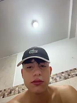 Snapshot of Lander_Cruz chatting on March 2026 03:31:01 PM Lander Cruz online show from March 2026 03:31:01 PM